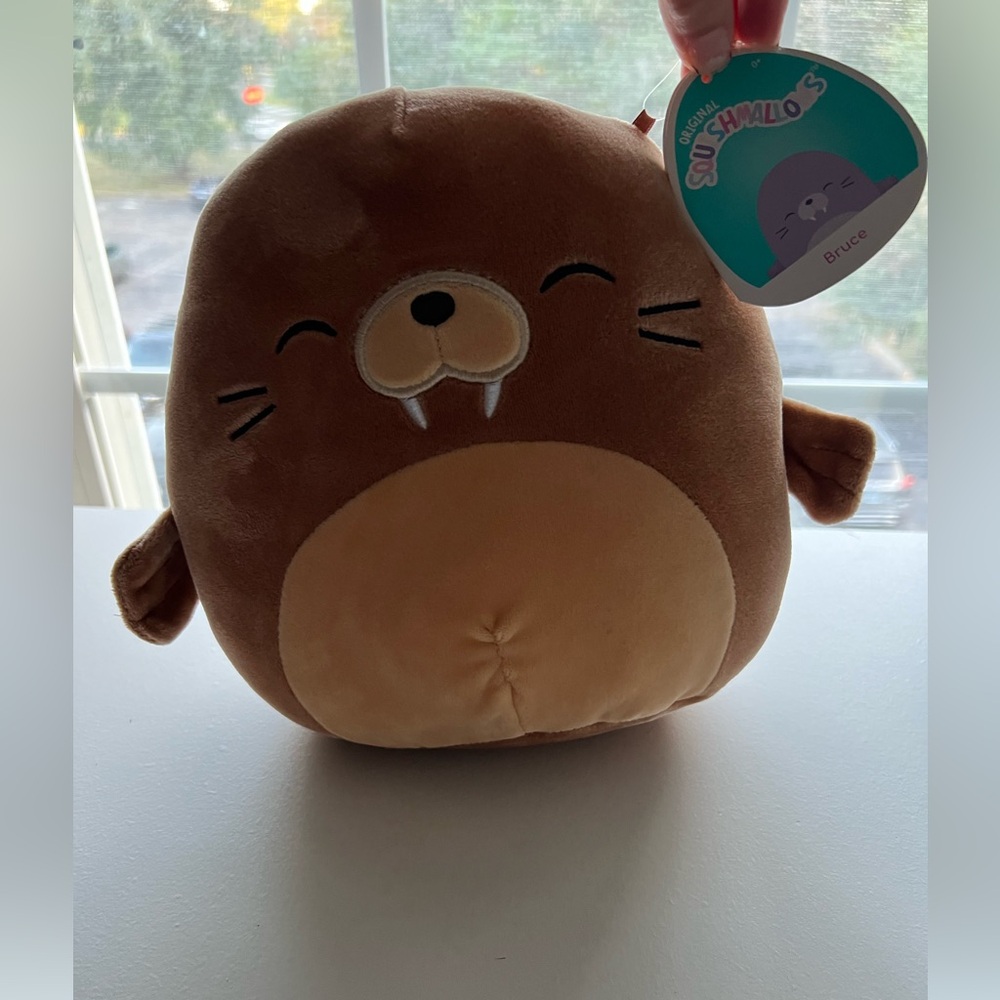 Squishmallows NWT 8” Brown Bruce Walrus Plush Stuffed Animal Toy Kids Teens